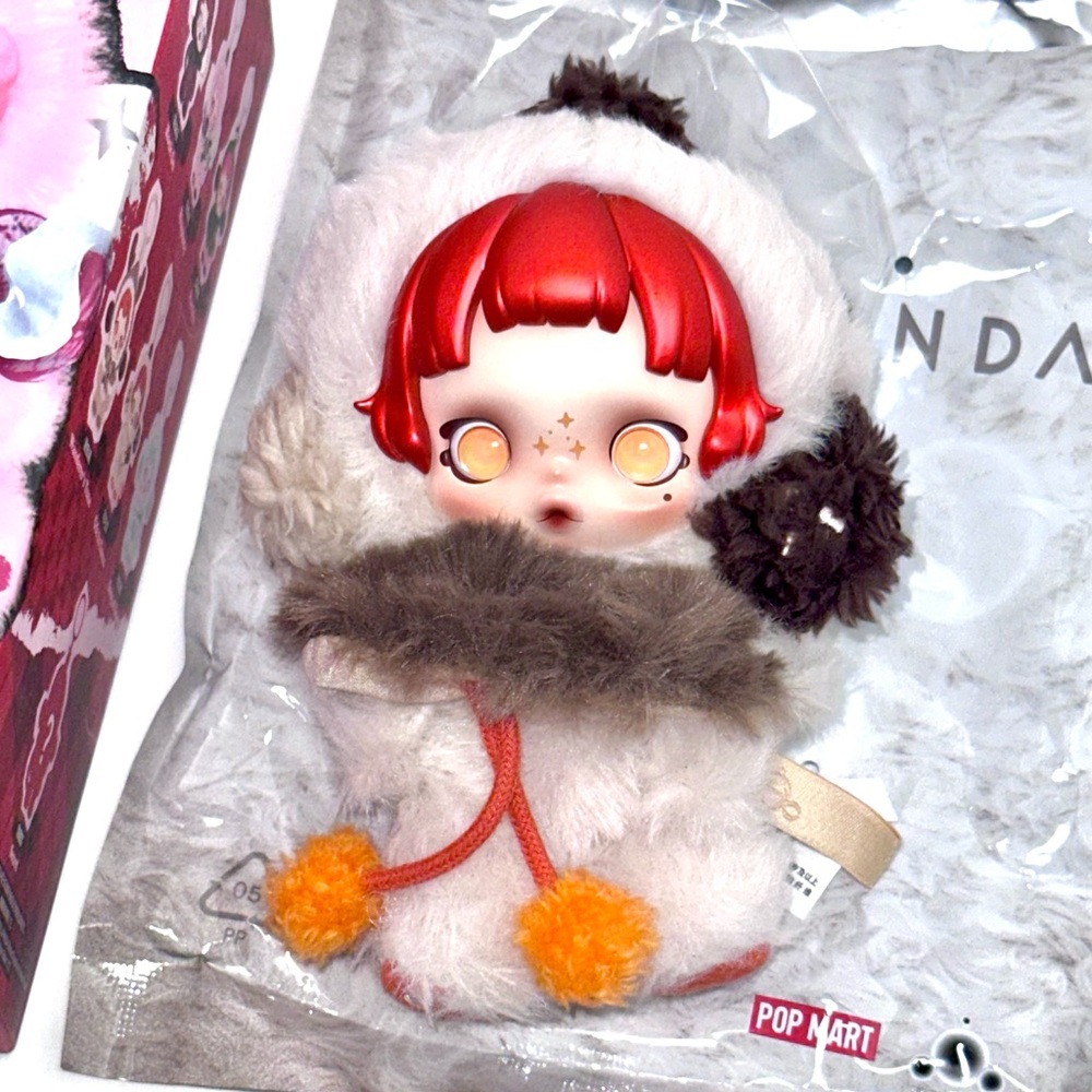 “Ode To Cocoa” Skullpanda PopMart Winter Symphony authentic bag charm plushie
